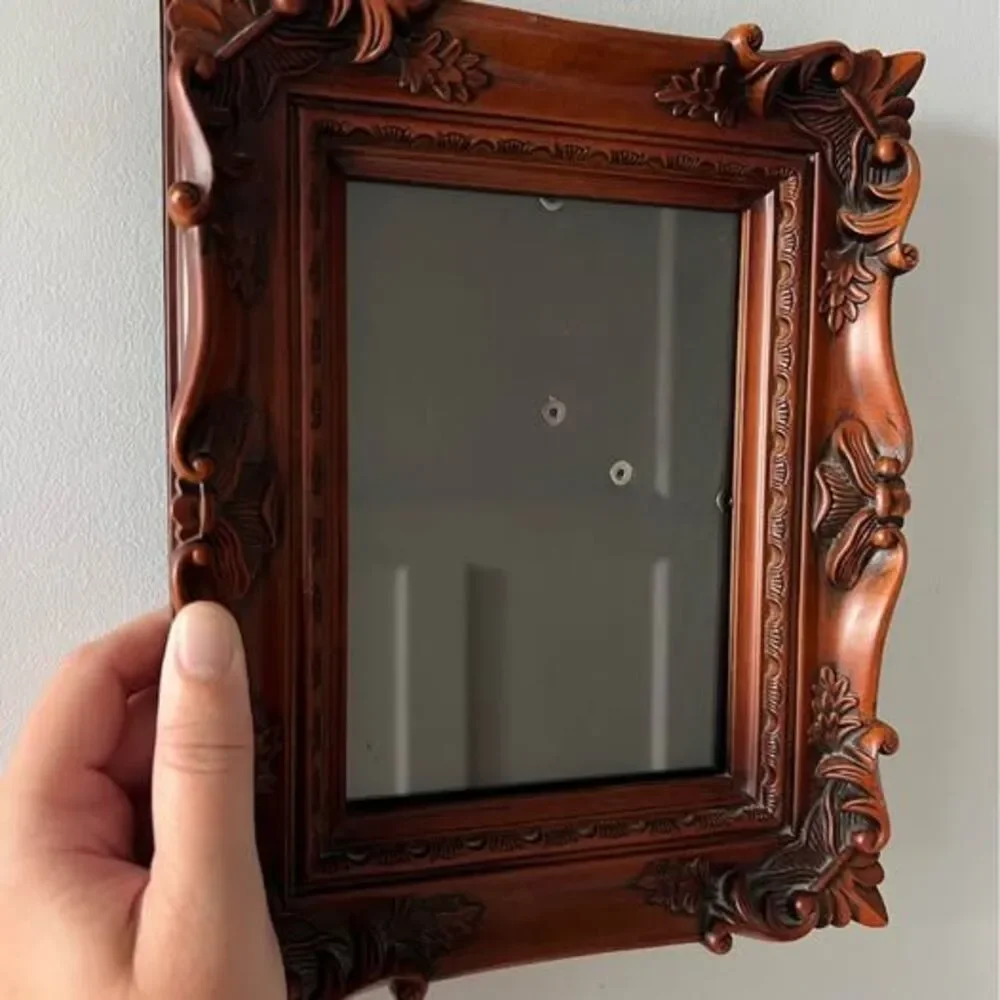5 x 7 Ornate Wood Frame